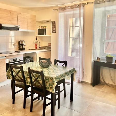 Villa 2 Chambres Proche D'Un Lac Ruelle-sur-Touvre Екстериор снимка