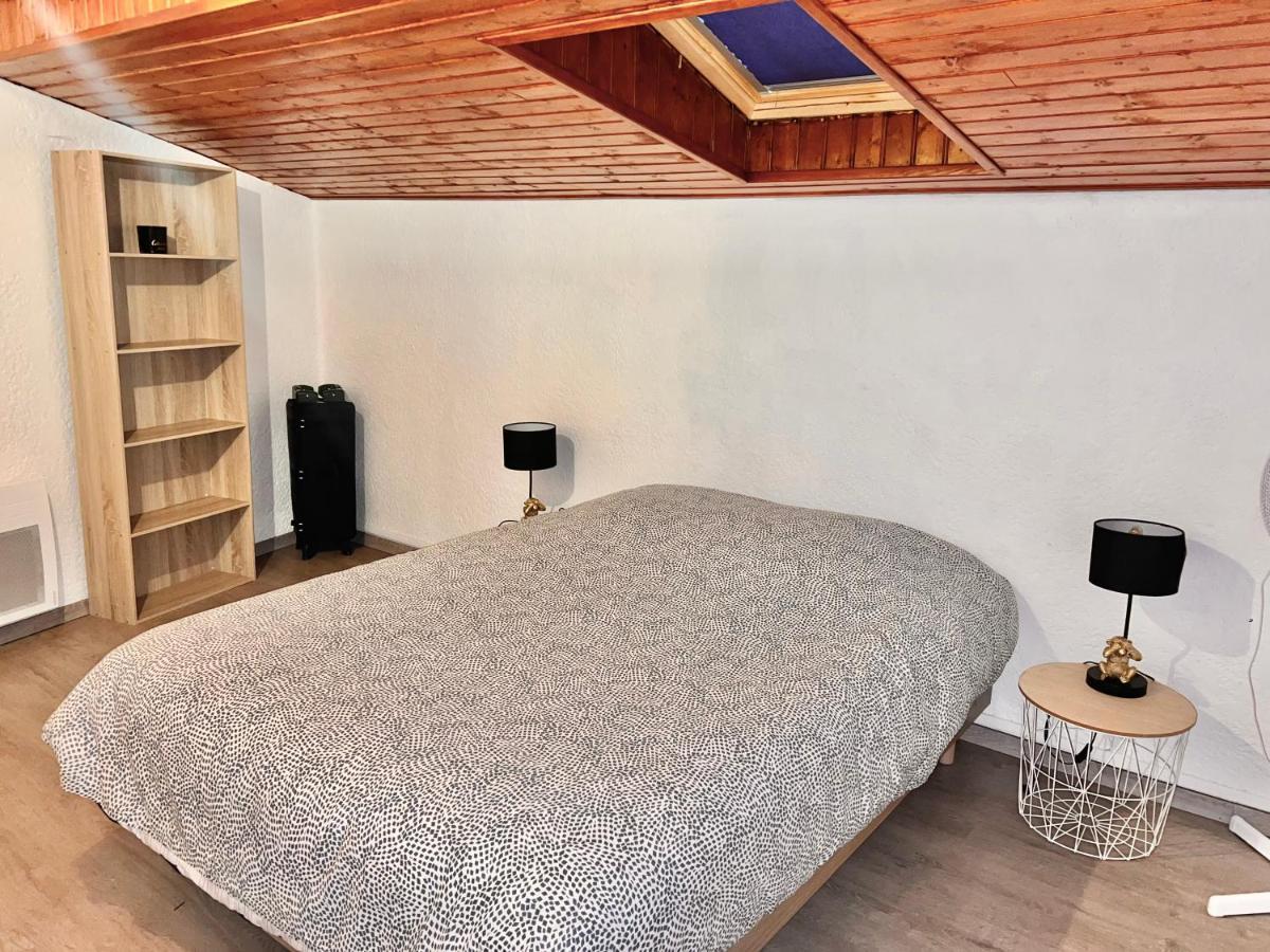 Villa 2 Chambres Proche D'Un Lac Ruelle-sur-Touvre Екстериор снимка